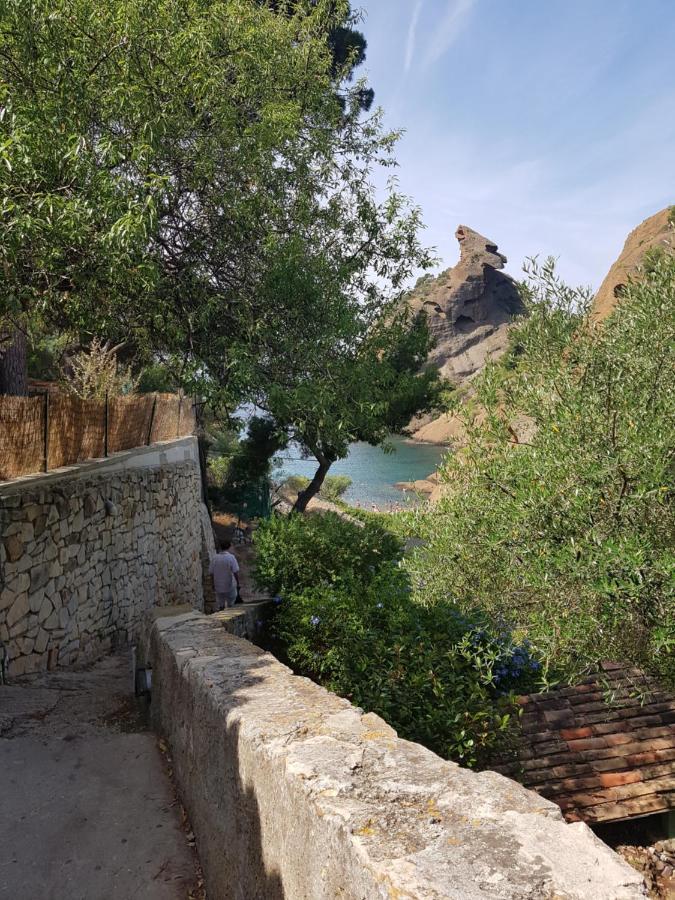 Studio Le Peneque Des Anges La Ciotat Exterior photo